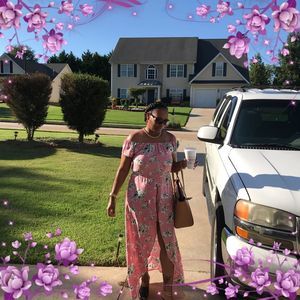 Meet your Posher, Stacy